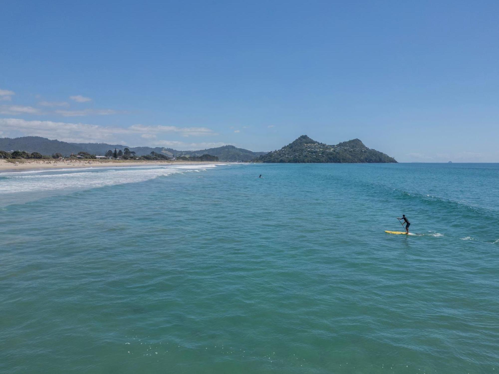 Retreat By The Beach - Pauanui Holiday Home Экстерьер фото
