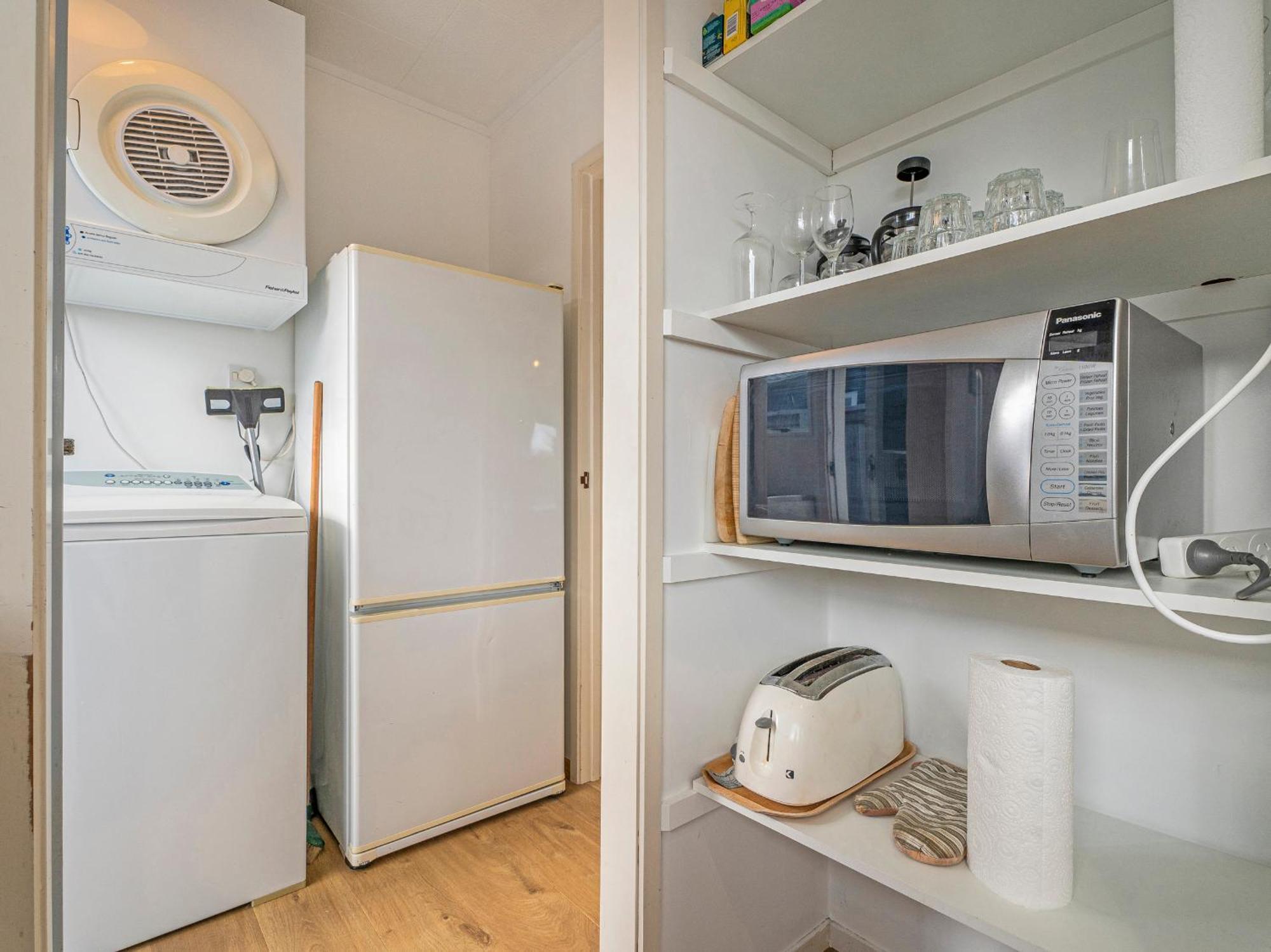 Retreat By The Beach - Pauanui Holiday Home Экстерьер фото